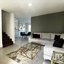 NEX-242322 - Casa en Venta, con 3 recamaras, con 2 baños, con 211 m2 de construcción en Balcones de San Patricio, CP 66068, Nuevo León.
