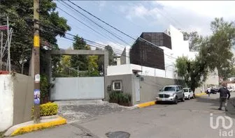 NEX-188430 - Casa en Venta, con 3 recamaras, con 4 baños, con 369 m2 de construcción en Fuentes de Tepepan, CP 14643, Ciudad de México.