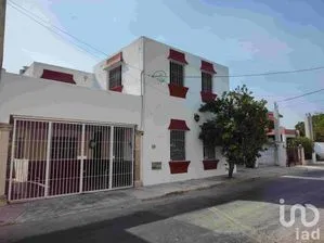 NEX-203381 - Casa en Venta, con 4 recamaras, con 2 baños, con 215 m2 de construcción en Mérida Centro, CP 97000, Yucatán.