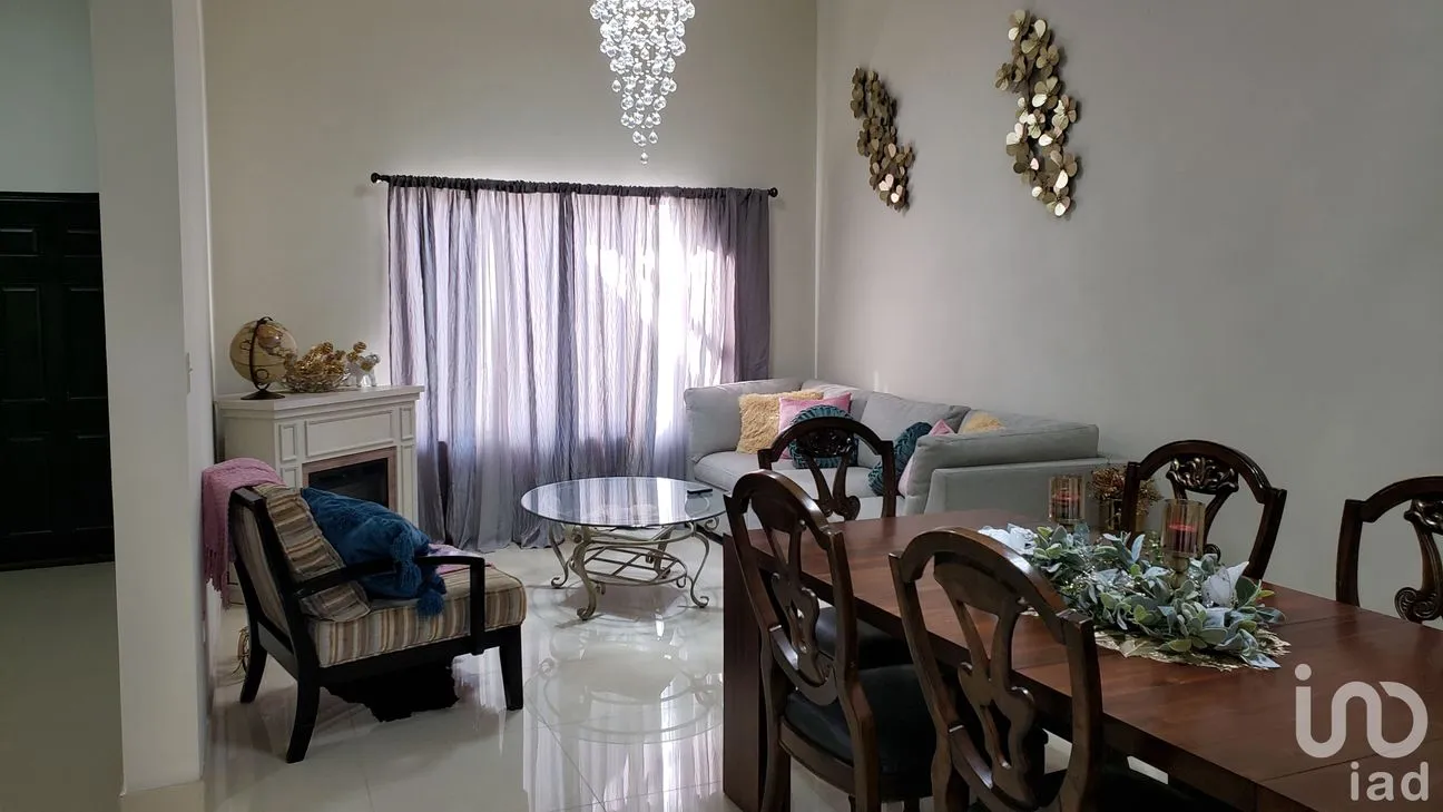 Casa en Renta en Residencial Puerta de Alcalá, Mexicali, Baja California | NEX-242659 | iad México | Foto 2 de 15