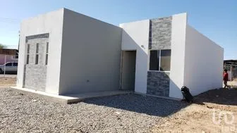 NEX-253452 - Casa en Venta, con 3 recamaras, con 1 baño, con 69 m2 de construcción.