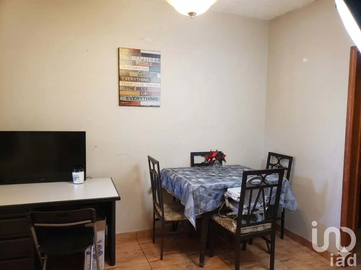 Casa en Venta en Hacienda de los Portales 4a Sección, Mexicali, Baja California | NEX-293542 | iad México | Foto 2 de 13