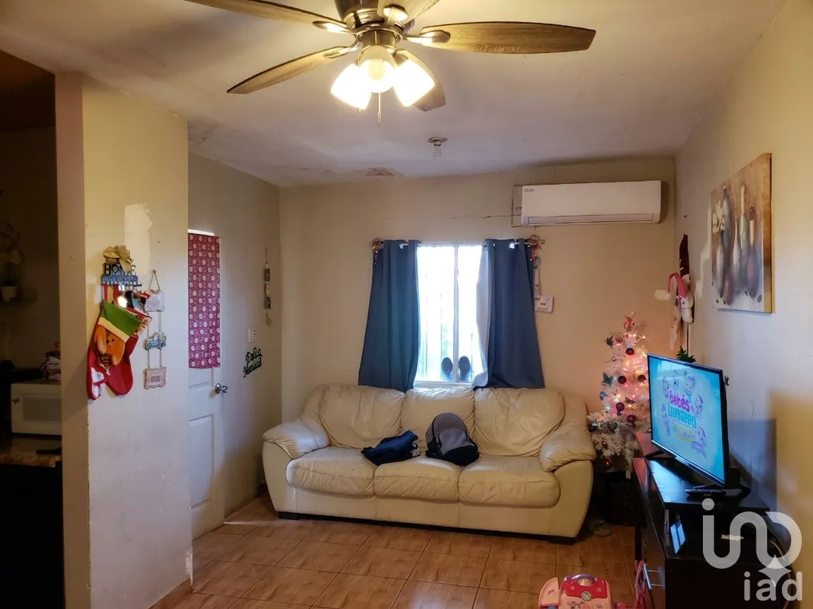 Casa en Venta en Hacienda de los Portales 4a Sección, Mexicali, Baja California | NEX-293542 | iad México | Foto 3 de 13