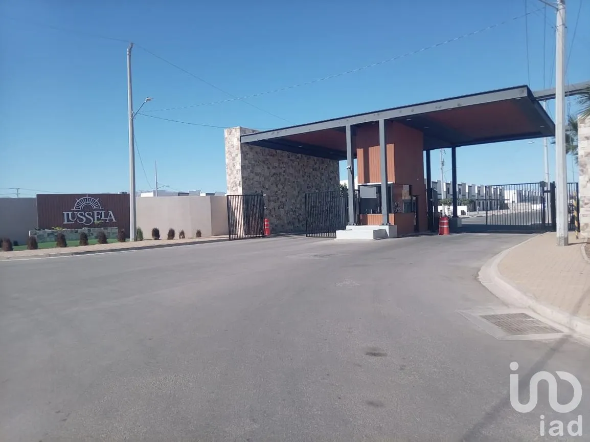 Casa en Venta en Quinta Granada, Mexicali, Baja California | NEX-300784 | iad México | Foto 2 de 13