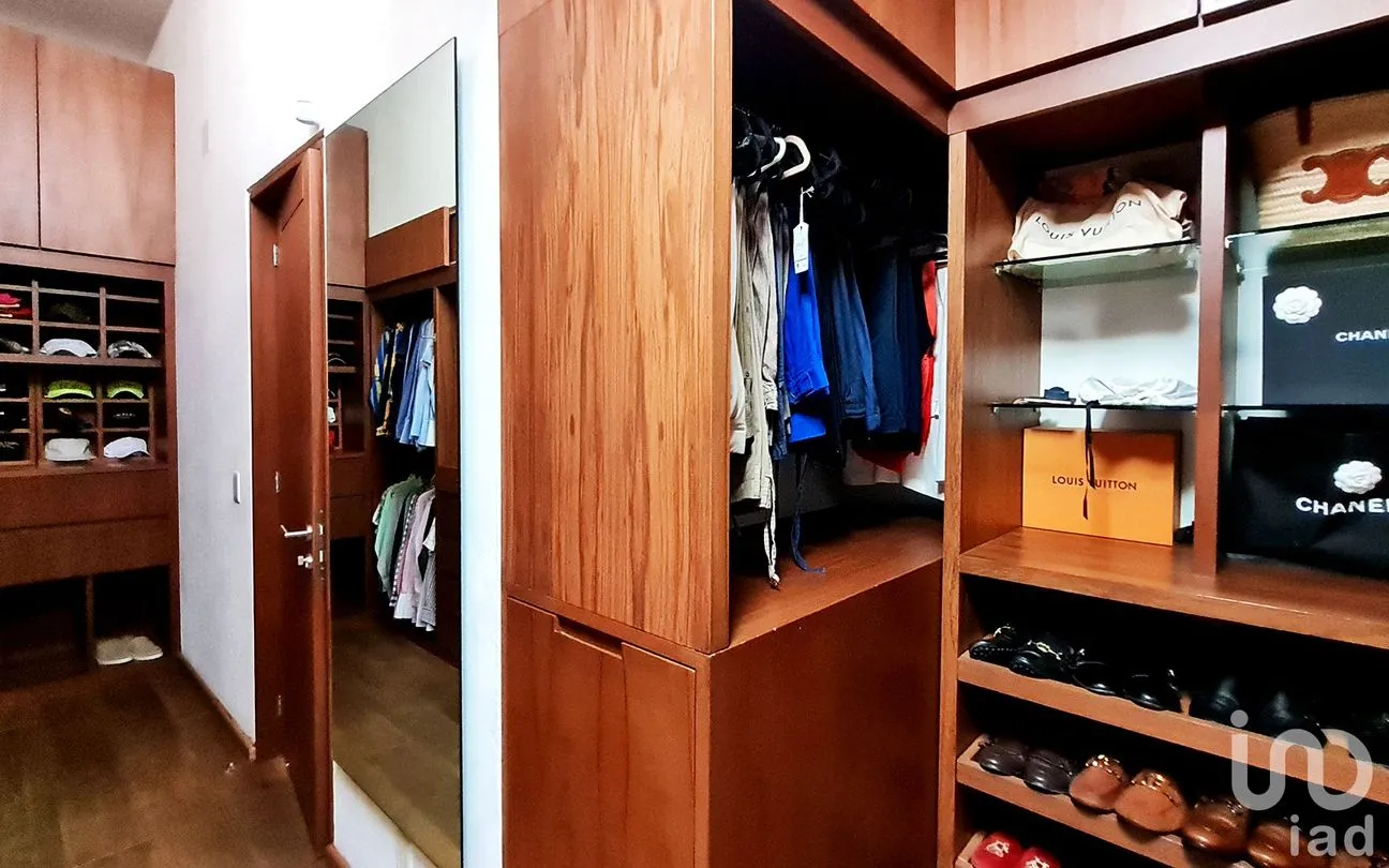 Casa en Venta en Paseo de las Lomas, Álvaro Obregón, Ciudad de México | NEX-203011 | iad México | Foto 32 de 42