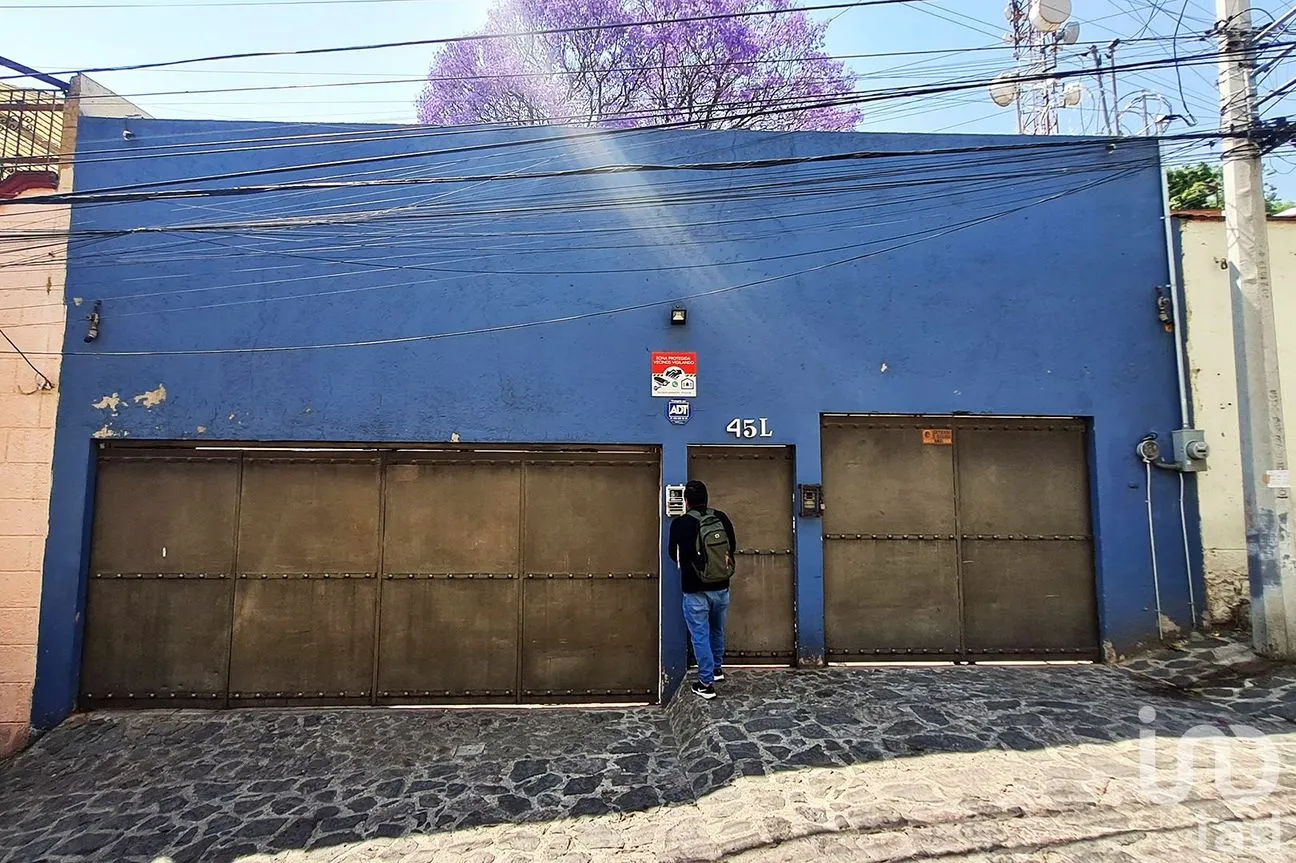 Casa en Venta en Tetelpan, Álvaro Obregón, Ciudad de México | NEX-203132 | iad México | Foto 3 de 37