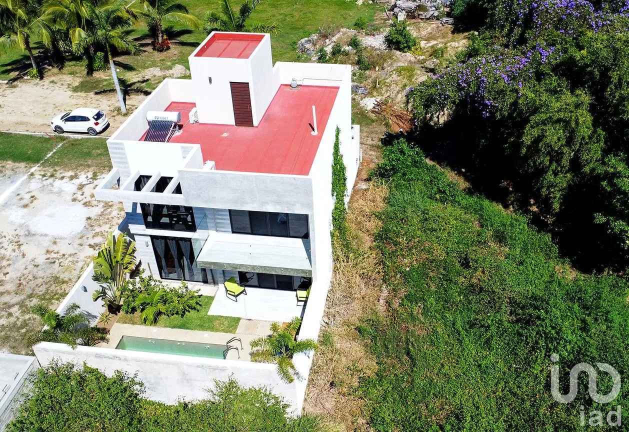 Casa en Venta en Abajo, San Pedro Mixtepec -Dto. 22 -, Oaxaca | NEX-239099 | iad México | Foto 3 de 26