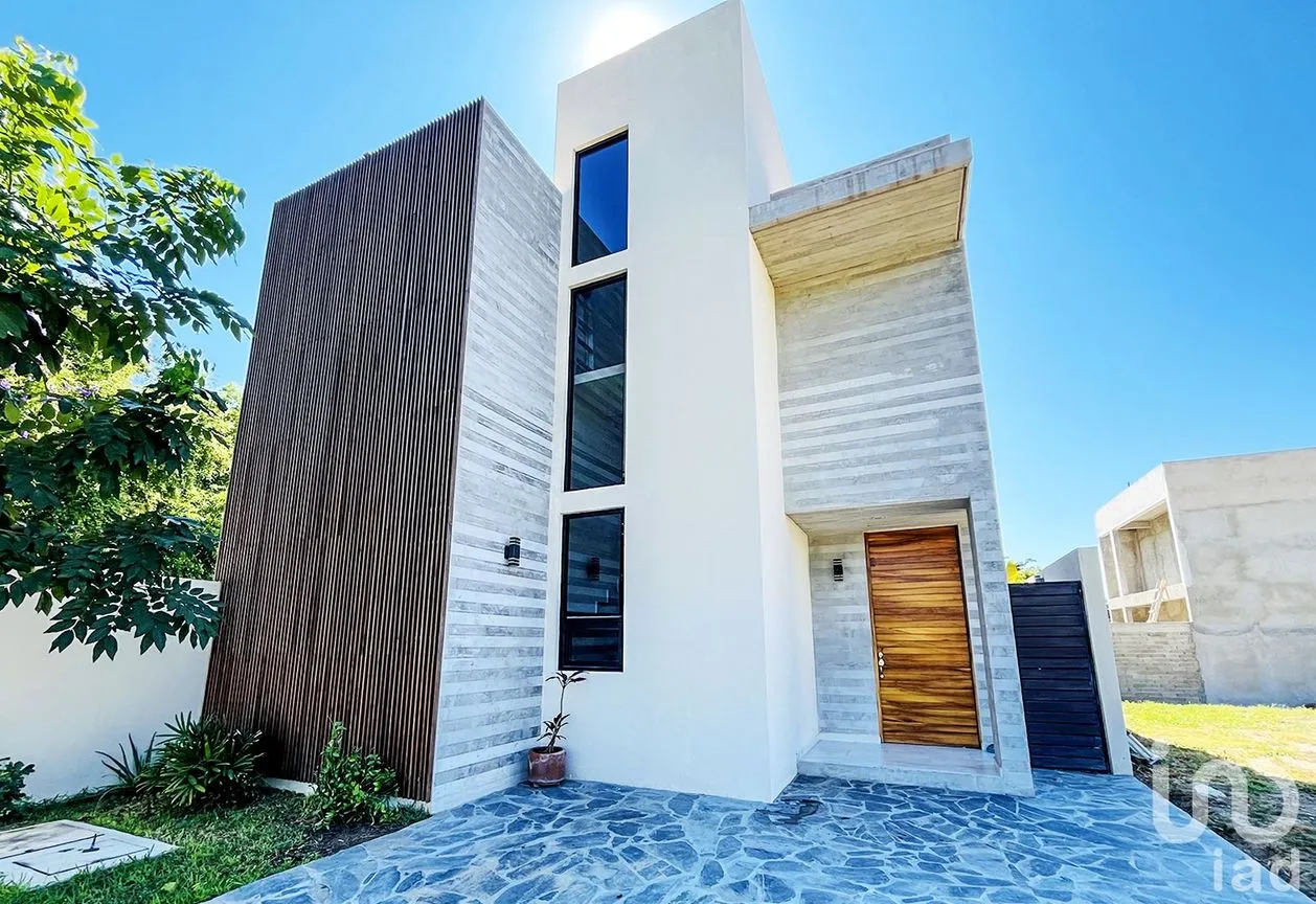 Casa en Venta en Abajo, San Pedro Mixtepec -Dto. 22 -, Oaxaca | NEX-239099 | iad México | Foto 5 de 26