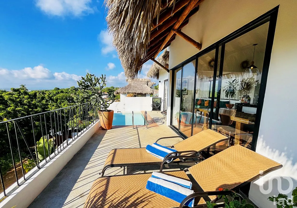 Casa en Venta en Punta de Zicatela, Santa María Colotepec, Oaxaca | NEX-239124 | iad México | Foto 6 de 22
