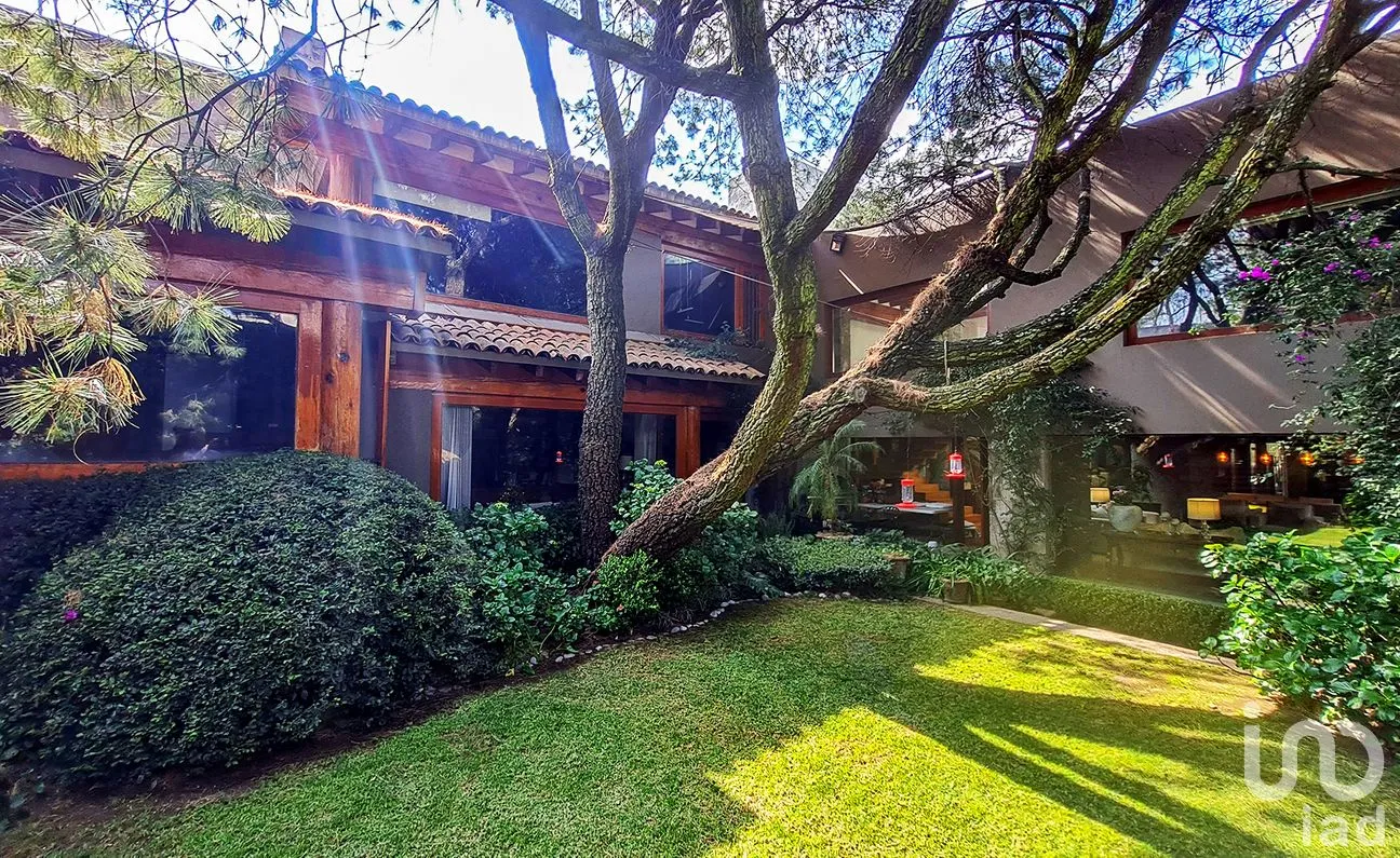Casa en Venta en Paseo de las Lomas, Álvaro Obregón, Ciudad de México | NEX-242346 | iad México | Foto 5 de 50