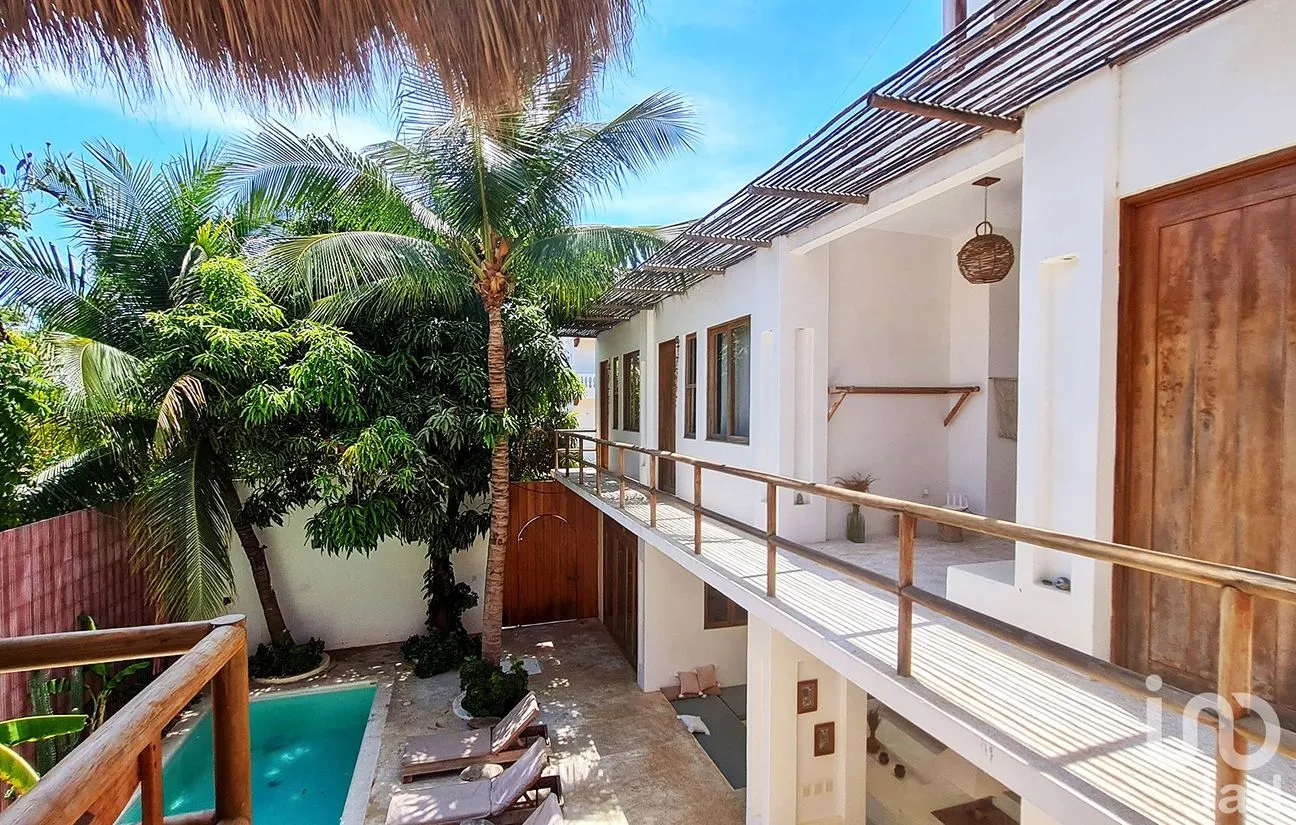 Casa en Venta en Punta de Zicatela, Santa María Colotepec, Oaxaca | NEX-248513 | iad México | Foto 11 de 27