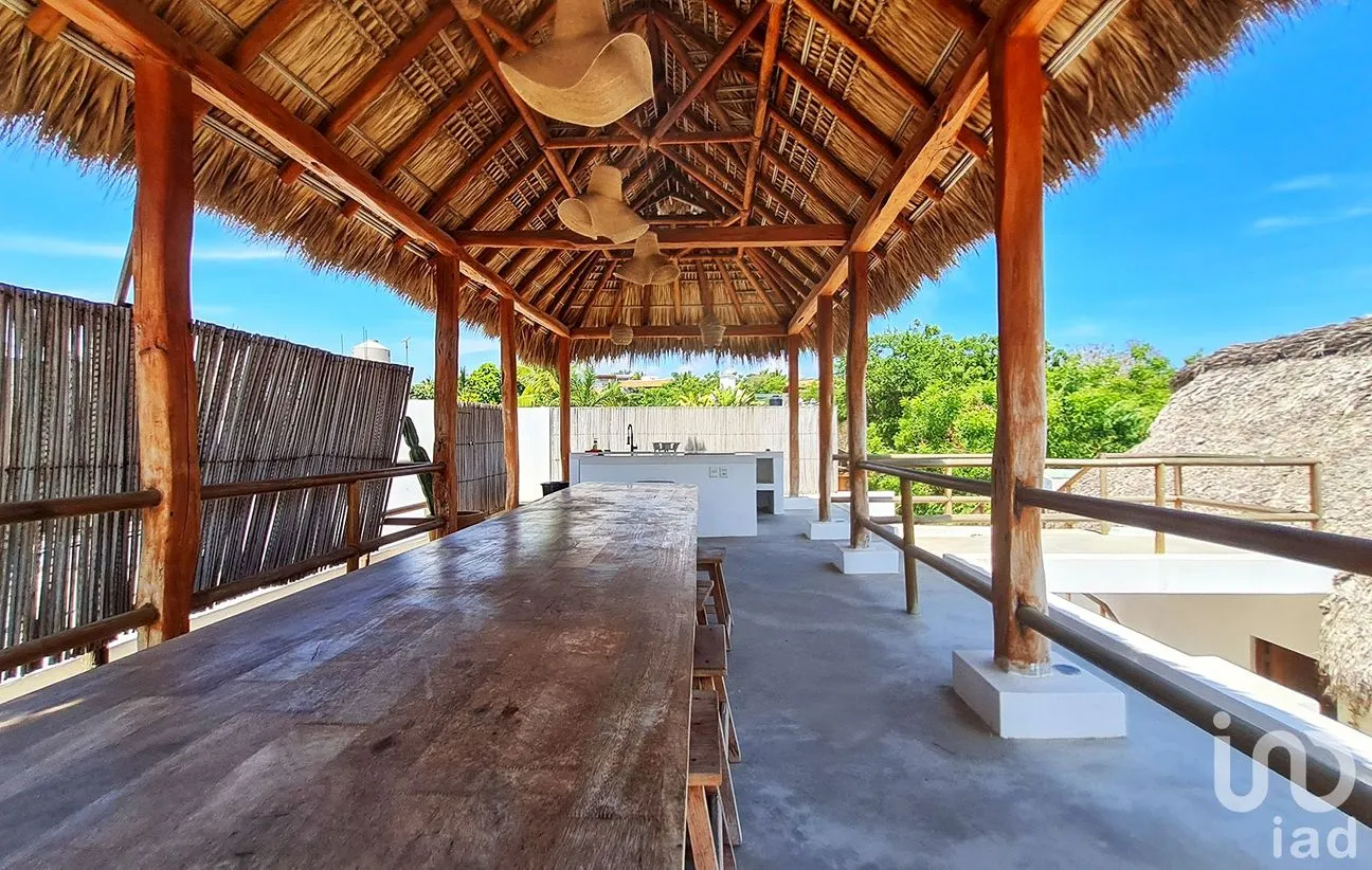 Casa en Venta en Punta de Zicatela, Santa María Colotepec, Oaxaca | NEX-248513 | iad México | Foto 25 de 27