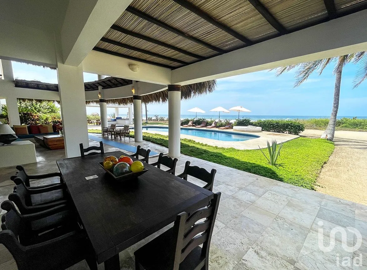 Casa en Venta en El Tomatal, Santa María Colotepec, Oaxaca | NEX-248787 | iad México | Foto 5 de 14