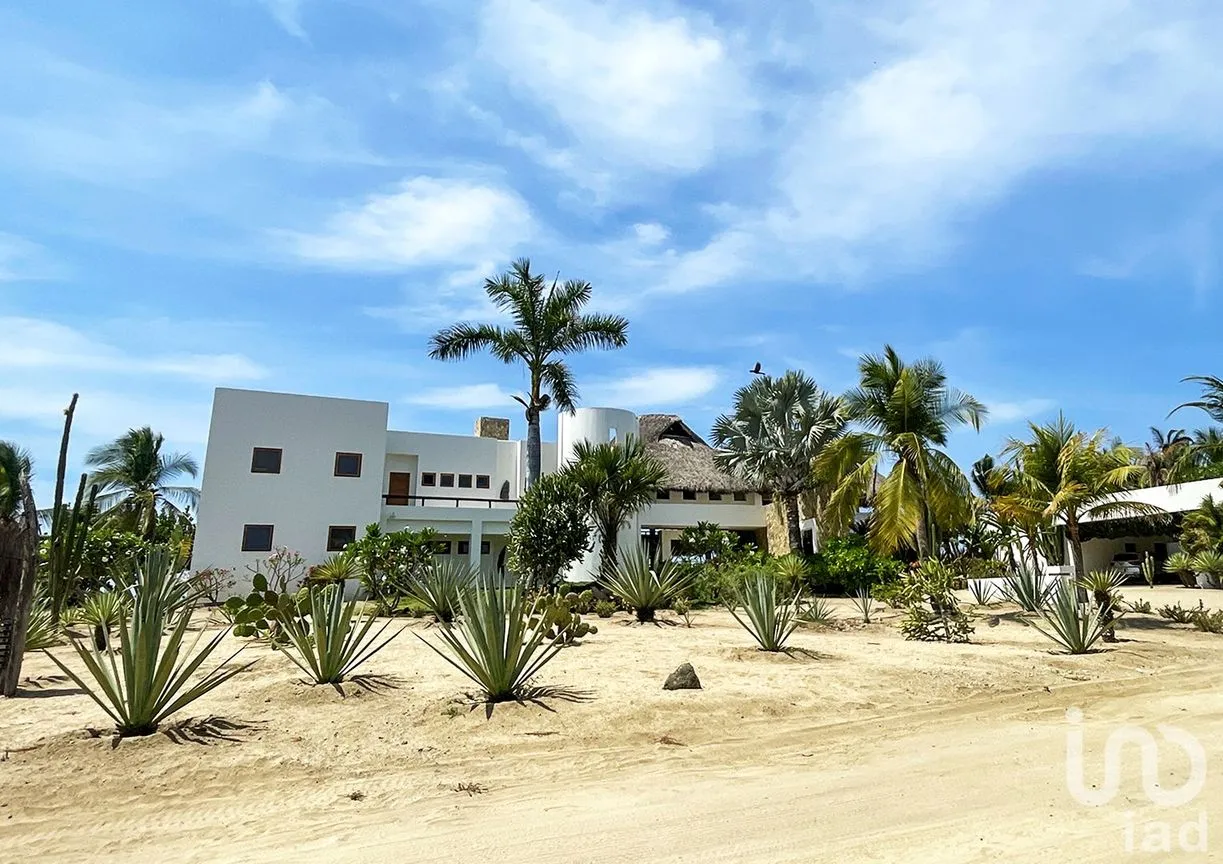 Casa en Venta en El Tomatal, Santa María Colotepec, Oaxaca | NEX-248787 | iad México | Foto 7 de 14
