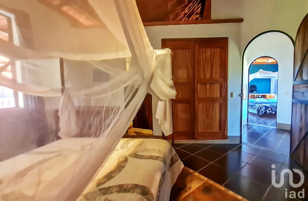 Casa en Venta en Punta de Zicatela, Santa María Colotepec, Oaxaca | NEX-250199 | iad México | Foto 15 de 34