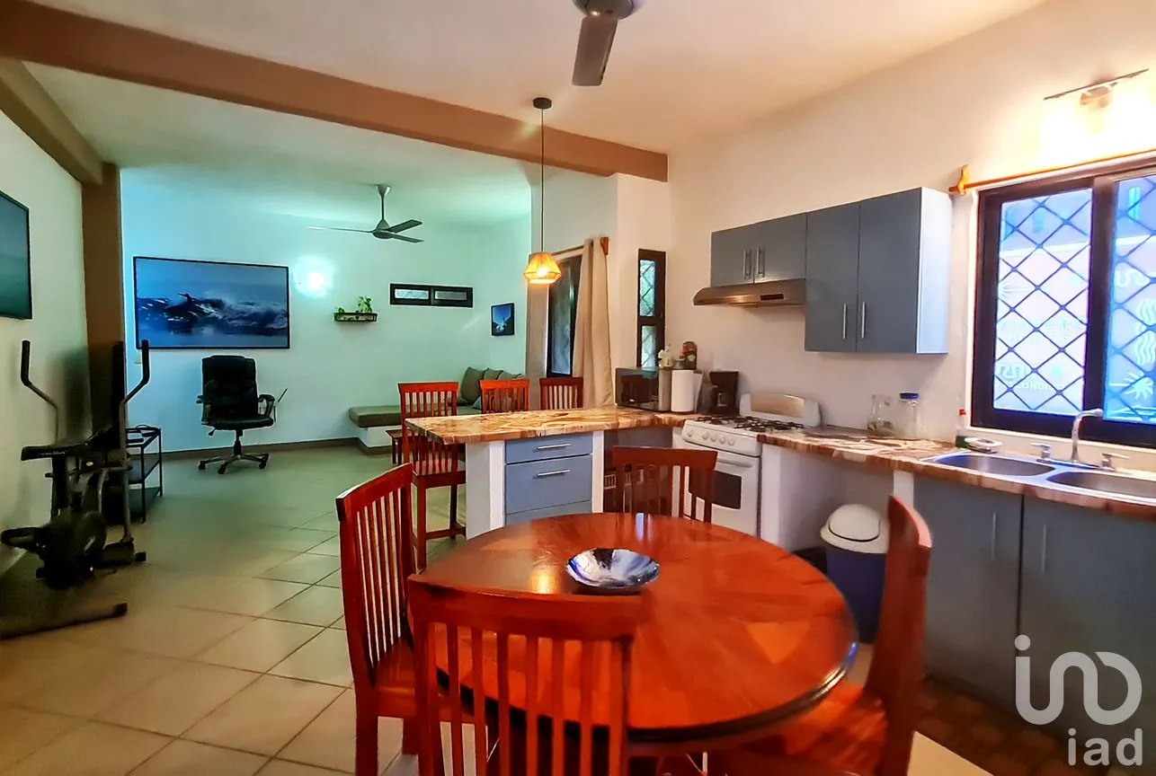Casa en Venta en Punta de Zicatela, Santa María Colotepec, Oaxaca | NEX-250199 | iad México | Foto 19 de 34