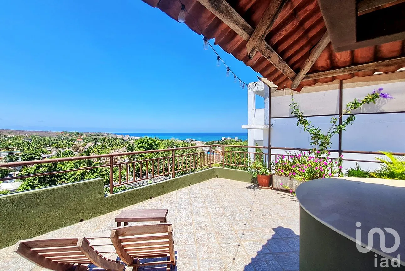 Casa en Venta en Punta de Zicatela, Santa María Colotepec, Oaxaca | NEX-250199 | iad México | Foto 29 de 34