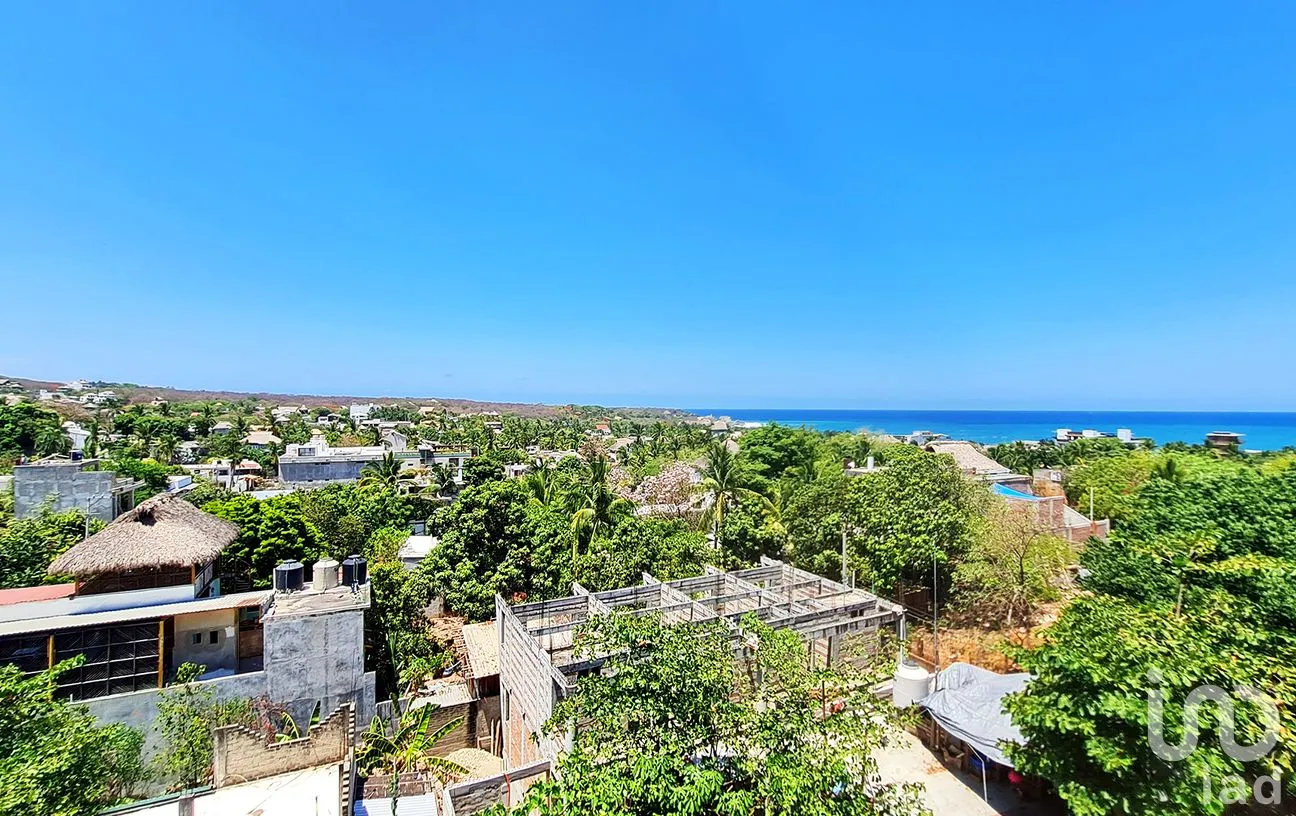 Casa en Venta en Punta de Zicatela, Santa María Colotepec, Oaxaca | NEX-250199 | iad México | Foto 32 de 34