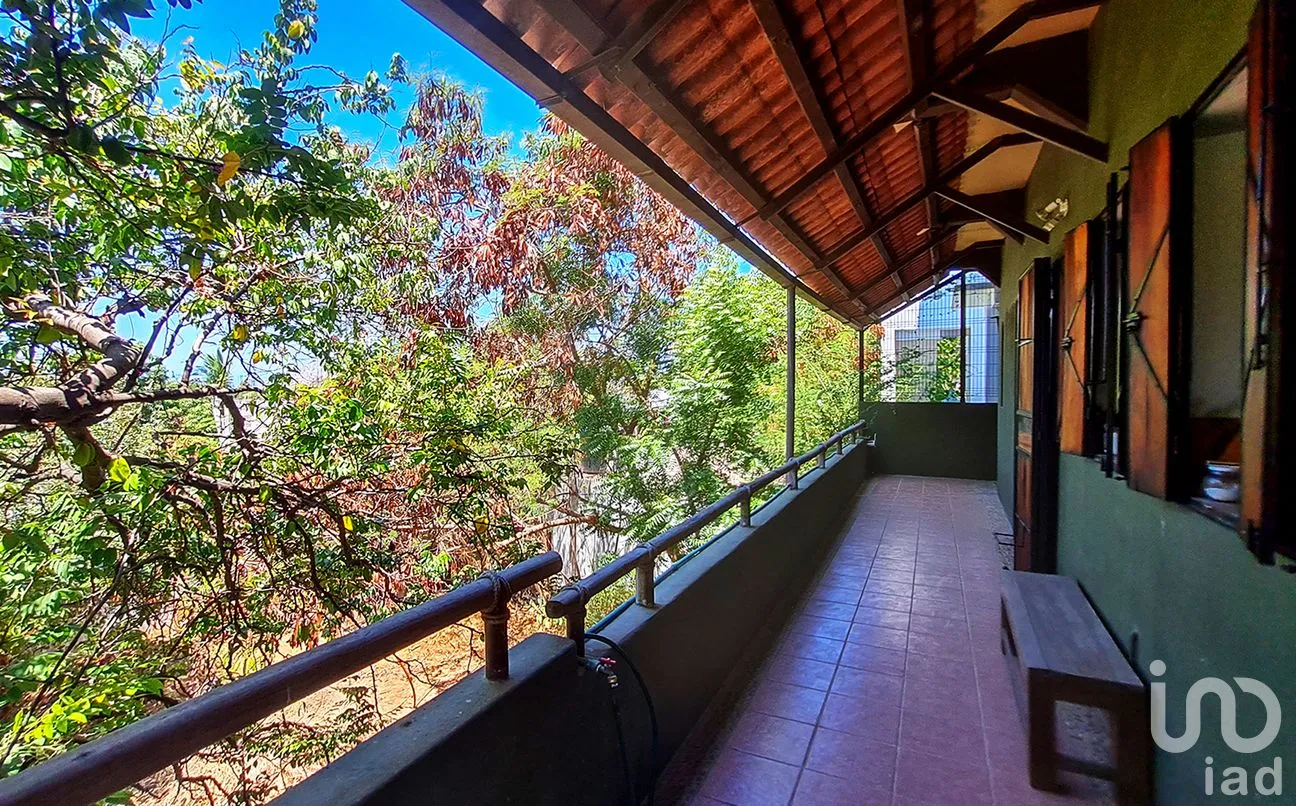 Casa en Venta en Punta de Zicatela, Santa María Colotepec, Oaxaca | NEX-250199 | iad México | Foto 8 de 34