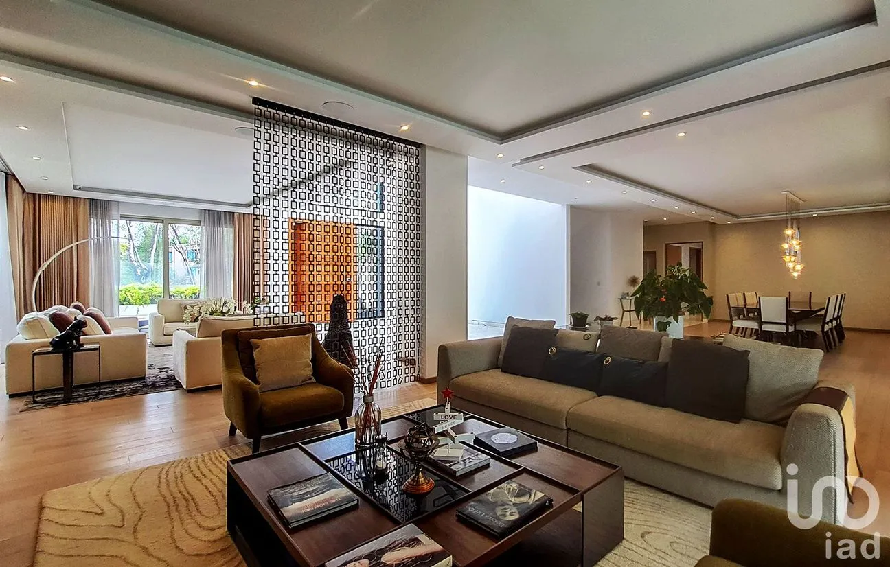 Casa en Venta en Bosques de las Lomas, Cuajimalpa de Morelos, Ciudad de México | NEX-250417 | iad México | Foto 8 de 72