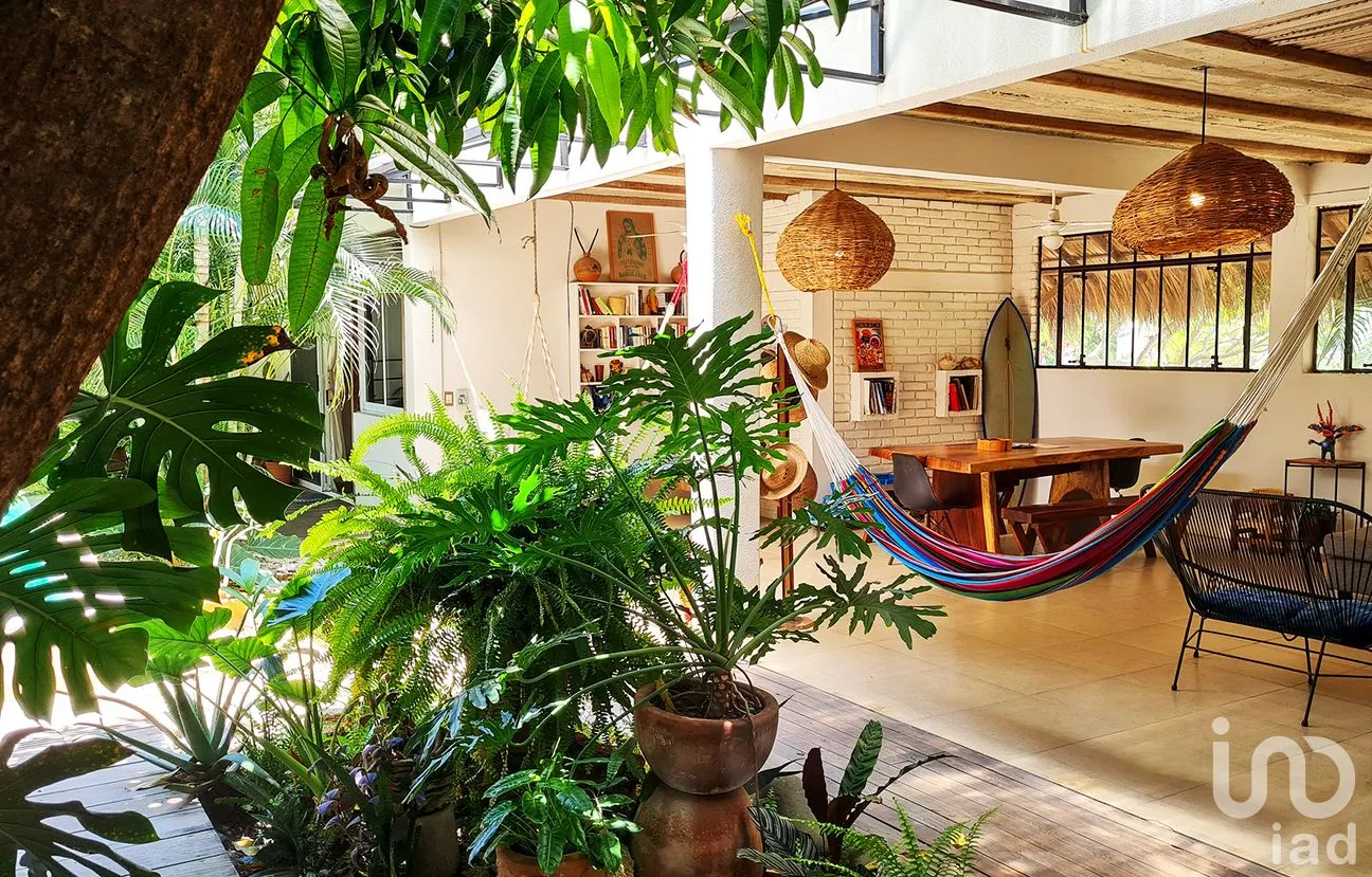 Casa en Venta en Brisas de Zicatela, Santa María Colotepec, Oaxaca | NEX-250572 | iad México | Foto 9 de 59