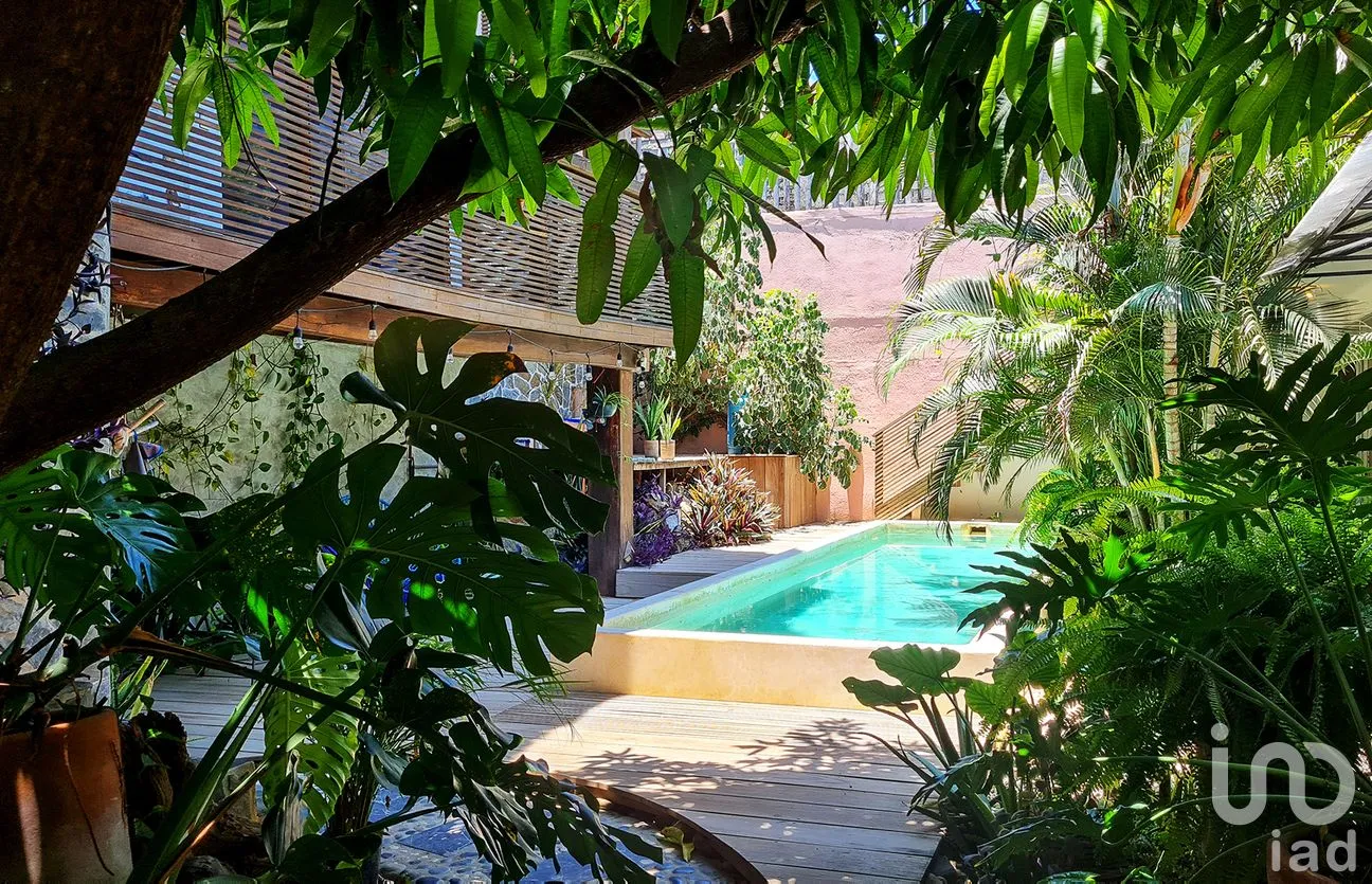 Casa en Venta en Brisas de Zicatela, Santa María Colotepec, Oaxaca | NEX-250572 | iad México | Foto 1 de 59