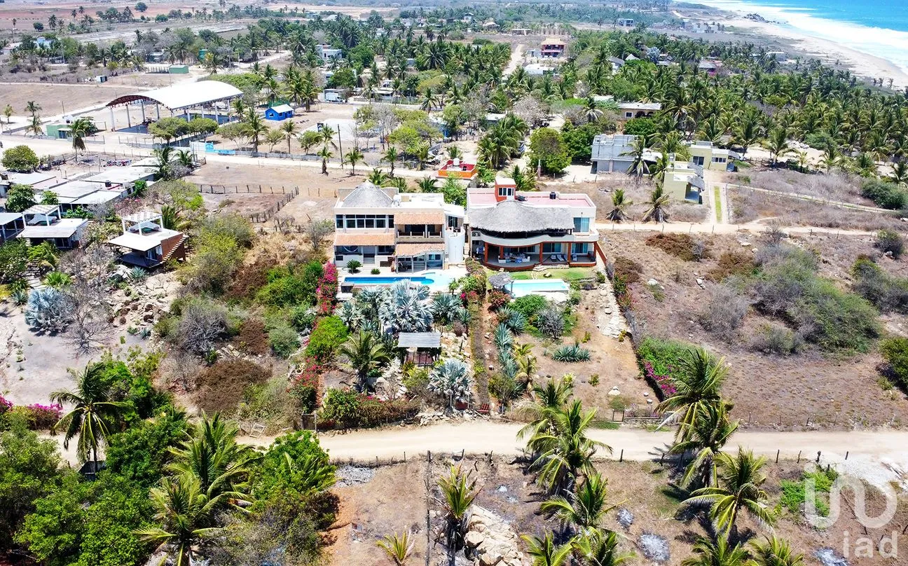 Casa en Venta en Santa Elena (El Puertecito), Santa María Colotepec, Oaxaca | NEX-255273 | iad México | Foto 6 de 31