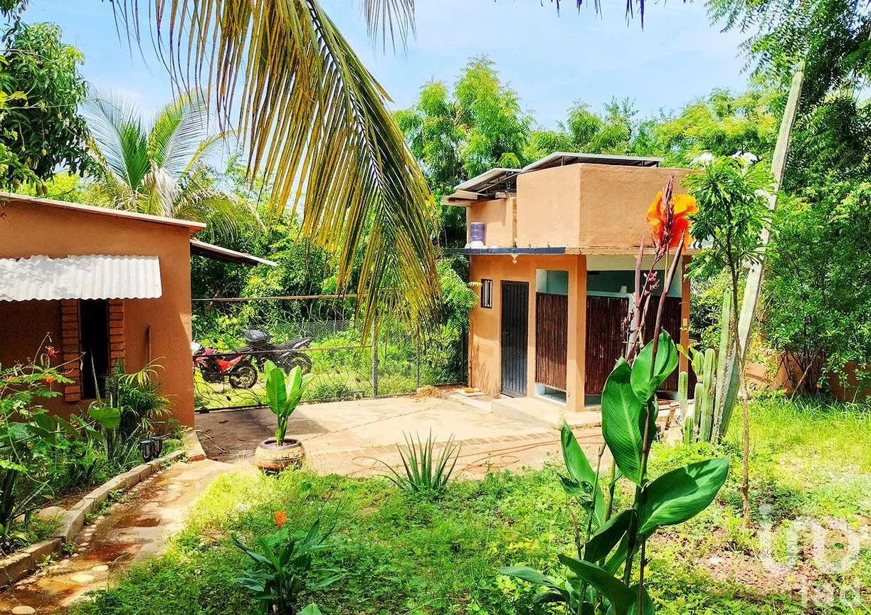 Casa en Venta en La Barra de Colotepec, Santa María Colotepec, Oaxaca | NEX-256143 | iad México | Foto 18 de 19