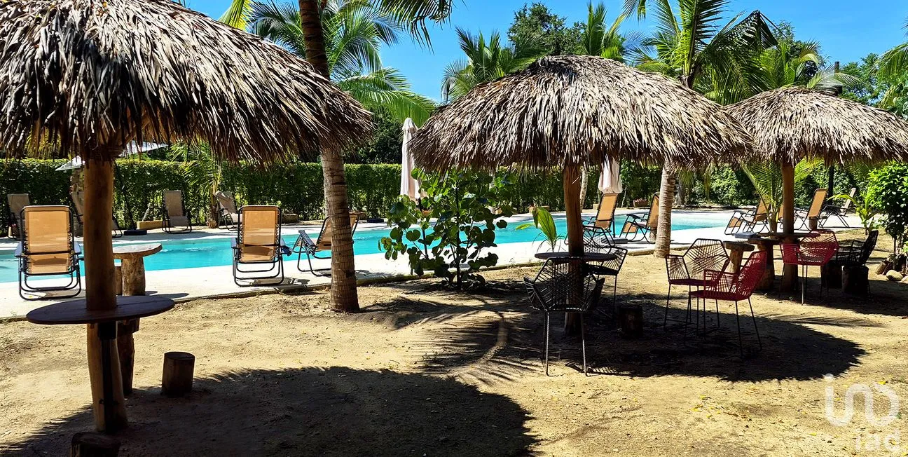 Departamento en Venta en Puerto Escondido (Puerto Escondido), San Pedro Mixtepec -Dto. 22 -, Oaxaca | NEX-259260 | iad México | Foto 16 de 20