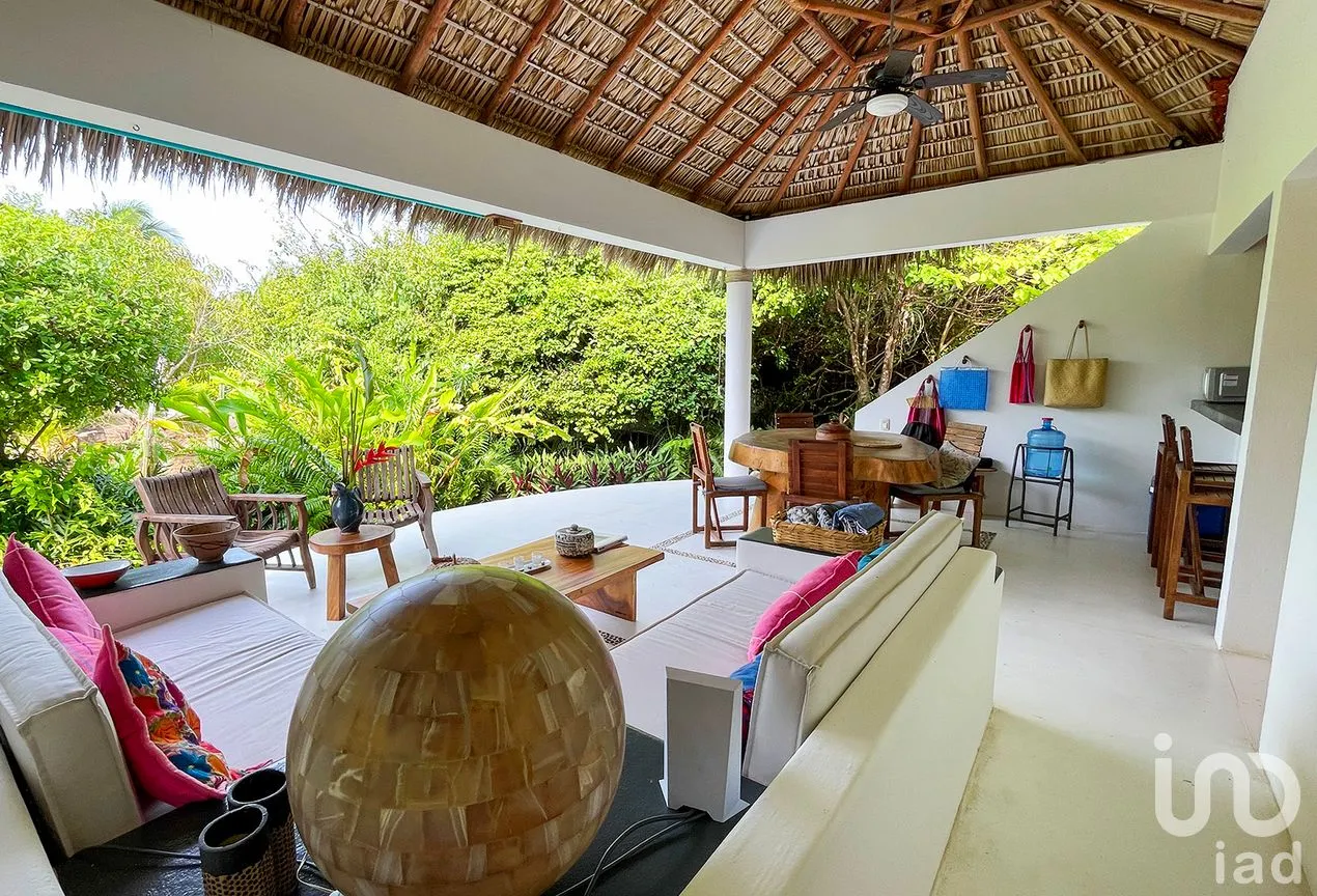 Casa en Venta en Ventanilla, Santa María Colotepec, Oaxaca | NEX-286175 | iad México | Foto 12 de 22