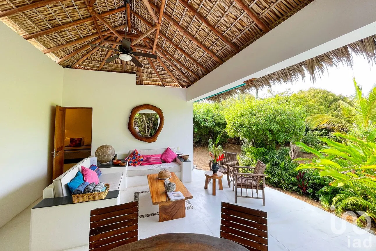 Casa en Venta en Ventanilla, Santa María Colotepec, Oaxaca | NEX-286175 | iad México | Foto 8 de 22