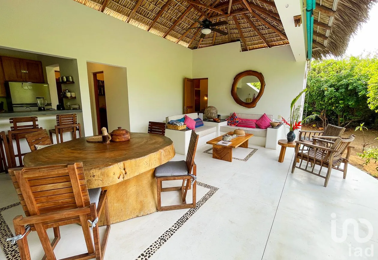 Casa en Venta en Ventanilla, Santa María Colotepec, Oaxaca | NEX-286175 | iad México | Foto 9 de 22
