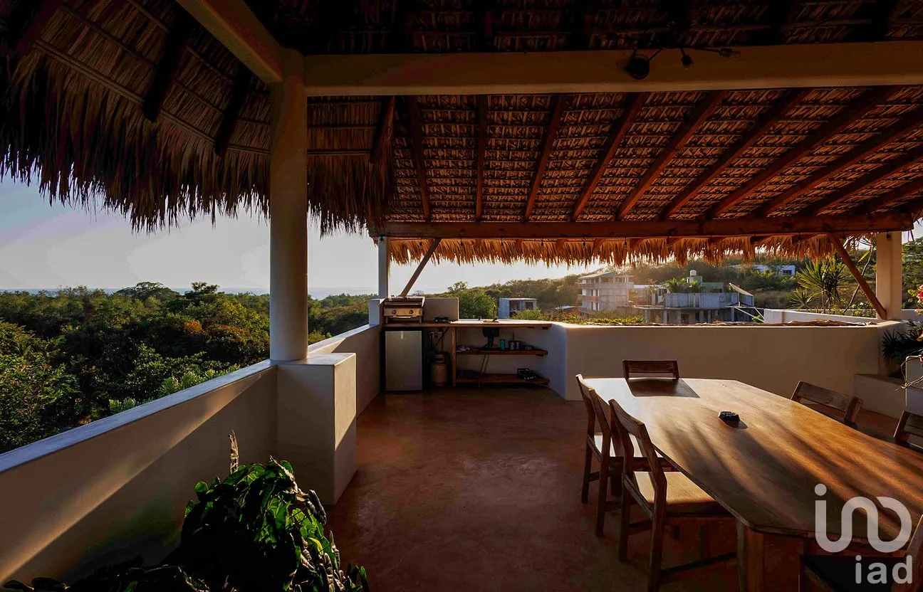 Casa en Venta en Puerto Escondido Centro, San Pedro Mixtepec -Dto. 22 -, Oaxaca | NEX-292698 | iad México | Foto 37 de 57