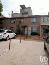 NEX-191634 - Casa en Venta, con 3 recamaras, con 1 baño, con 104 m2 de construcción en San Isidro (Casas Verdes), CP 56516, México.