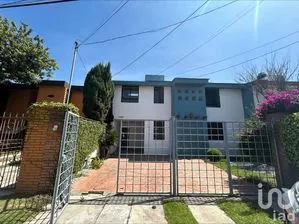 NEX-196754 - Casa en Venta, con 3 recamaras, con 2 baños, con 251 m2 de construcción en Santa María Xixitla, CP 72762, Puebla.