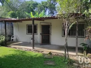 NEX-153303 - Casa en Venta, con 2 recamaras, con 1 baño, con 63 m2 de construcción en El Tejar, CP 94273, Veracruz de Ignacio de la Llave.