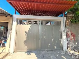 NEX-239078 - Casa en Venta, con 1 recamara, con 1 baño, con 86 m2 de construcción en Fernando López Arias, CP 91820, Veracruz de Ignacio de la Llave.