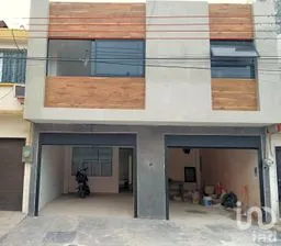 NEX-283351 - Casa en Venta, con 3 recamaras, con 4 baños, con 325 m2 de construcción en Reforma, CP 91919, Veracruz de Ignacio de la Llave.