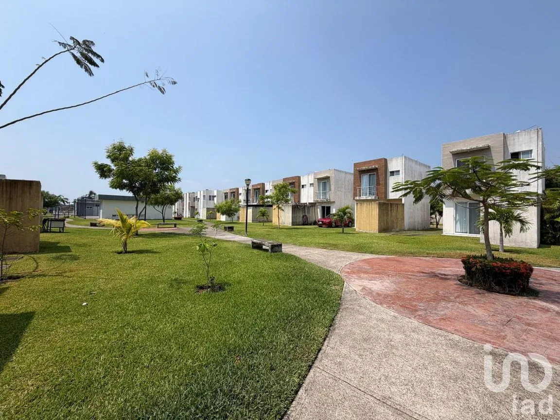 Casa en Venta en Lagos de Puente Moreno, Medellín de Bravo, Veracruz de Ignacio de la Llave | NEX-300717 | iad México | Foto 13 de 13