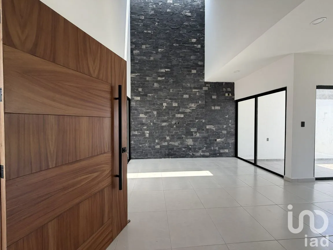 Casa en Venta en Lomas de la Rioja, Alvarado, Veracruz de Ignacio de la Llave | NEX-301725 | iad México | Foto 2 de 16