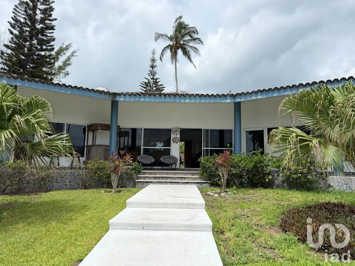 Casa en Venta en Riachuelo, Tecolutla, Veracruz de Ignacio de la Llave | NEX-303419 | iad México | Foto 2 de 24