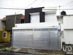 NEX-49473 - Casa en Venta, con 4 recamaras, con 3 baños, con 174 m2 de construcción en TAMSA, CP 94296, Veracruz de Ignacio de la Llave.