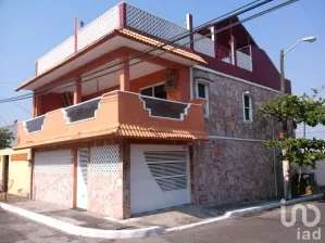 NEX-5092 - Casa en Venta, con 4 recamaras, con 2 baños, con 230 m2 de construcción en Coyol Zona D, CP 91779, Veracruz de Ignacio de la Llave.