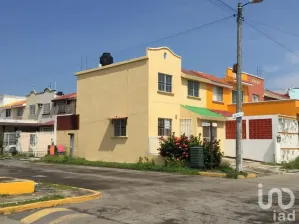 NEX-5419 - Casa en Renta, con 3 recamaras, con 2 baños, con 113 m2 de construcción en Siglo XXI, CP 91777, Veracruz de Ignacio de la Llave.