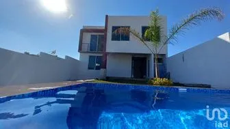 NEX-194705 - Casa en Venta, con 3 recamaras, con 3 baños, con 160 m2 de construcción en Emiliano Zapata (Casahuates), CP 62738, Morelos.