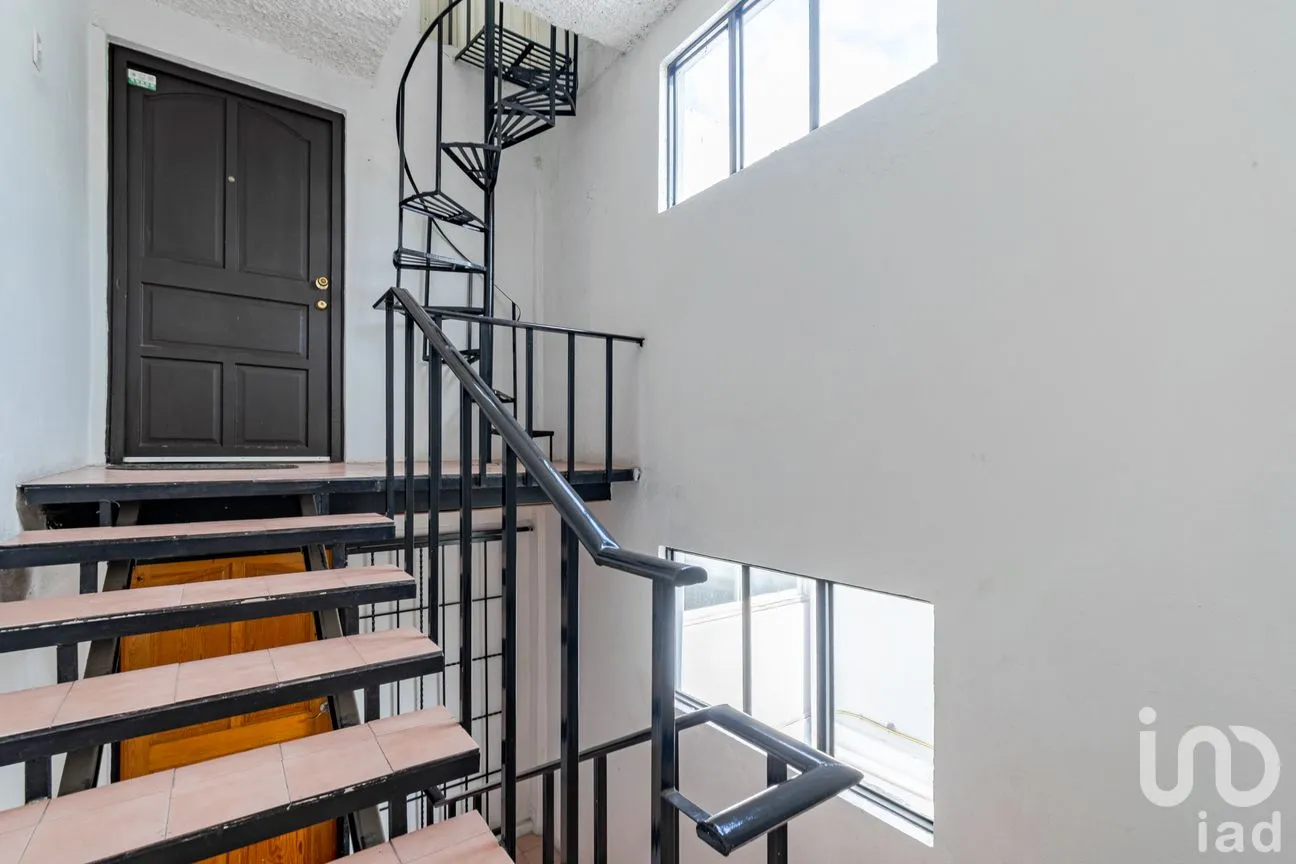 Departamento en Venta en Viveros de La Loma, Tlalnepantla de Baz, México | NEX-283526 | iad México | Foto 3 de 12