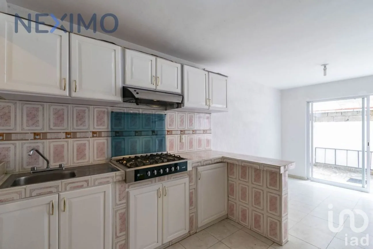 Casa en Venta en Bosques de Cantabria, Toluca, México | NEX-44834 | iad México | Foto 6 de 22