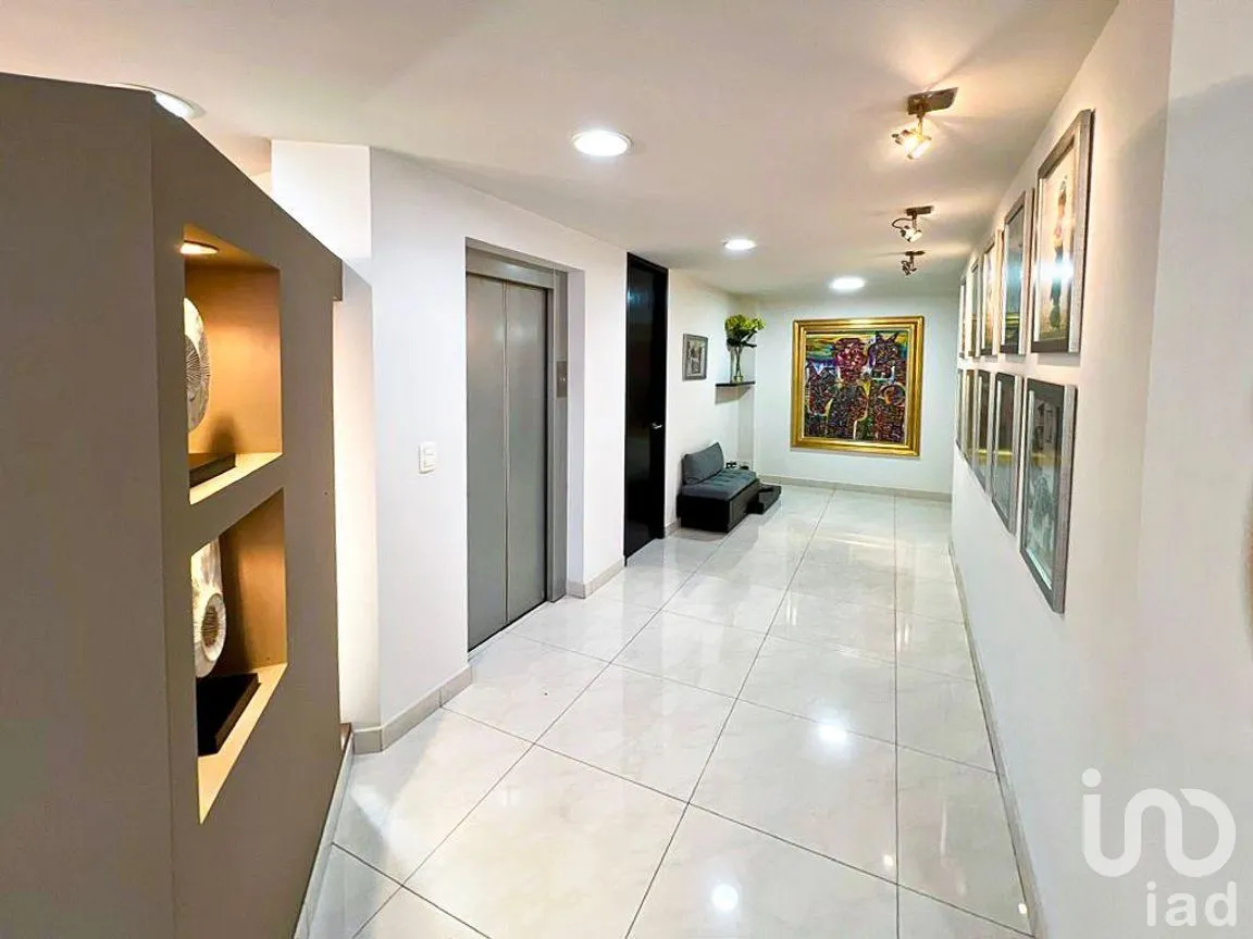 Departamento en Venta en Bosque de Chapultepec III Sección, Miguel Hidalgo, Ciudad de México | NEX-238926 | iad México | Foto 2 de 51