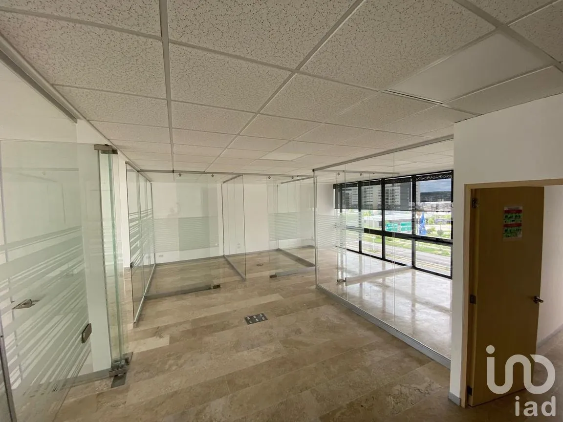 Oficina en Renta en Juriquilla Santa Fe, Querétaro, Querétaro | NEX-219537 | iad México | Foto 4 de 6