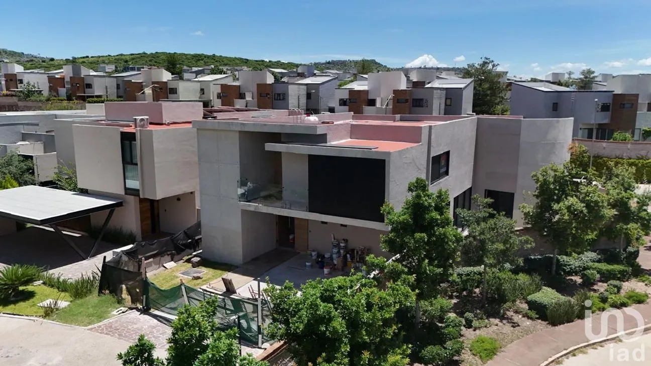 Casa en Venta en Altozano el Nuevo Querétaro, Querétaro, Querétaro | NEX-255298 | iad México | Foto 1 de 11